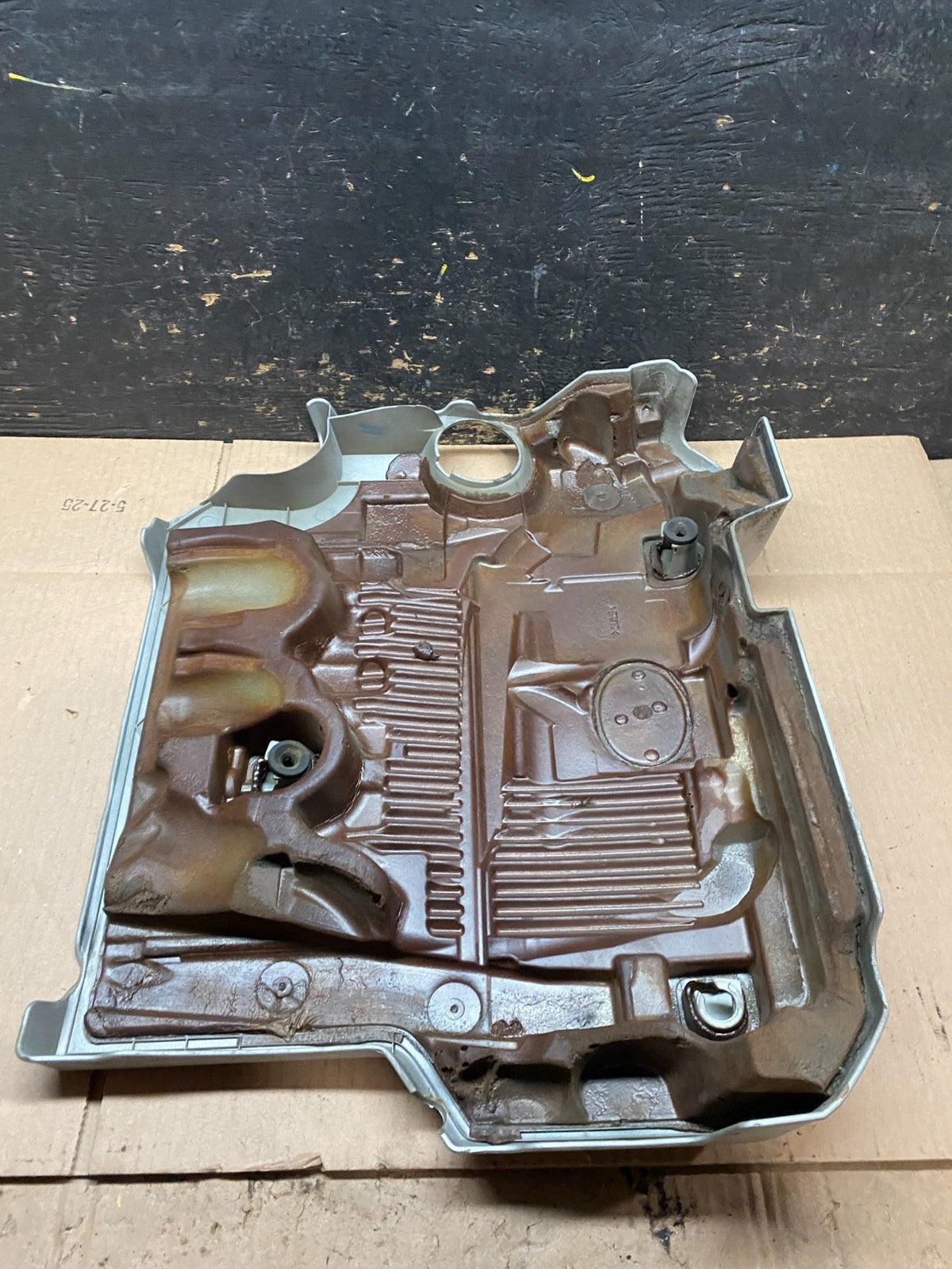 2008 to 2010 Toyota Highlander Top Engine Cover Lid OEM W2466 DG6