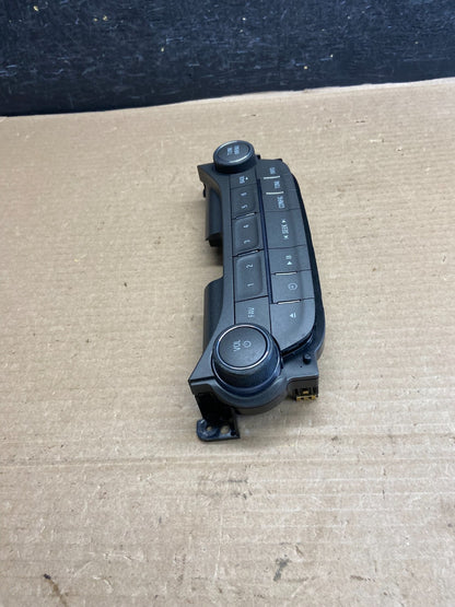 2013 2014 2015 Chevrolet Malibu AM FM Radio Control Panel AH1459 DG1