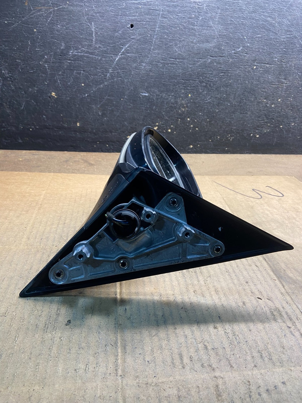 2009 to 2011 BMW 328i 335i Left Driver Lh Side View Door Mirror OEM Y3952 MS5