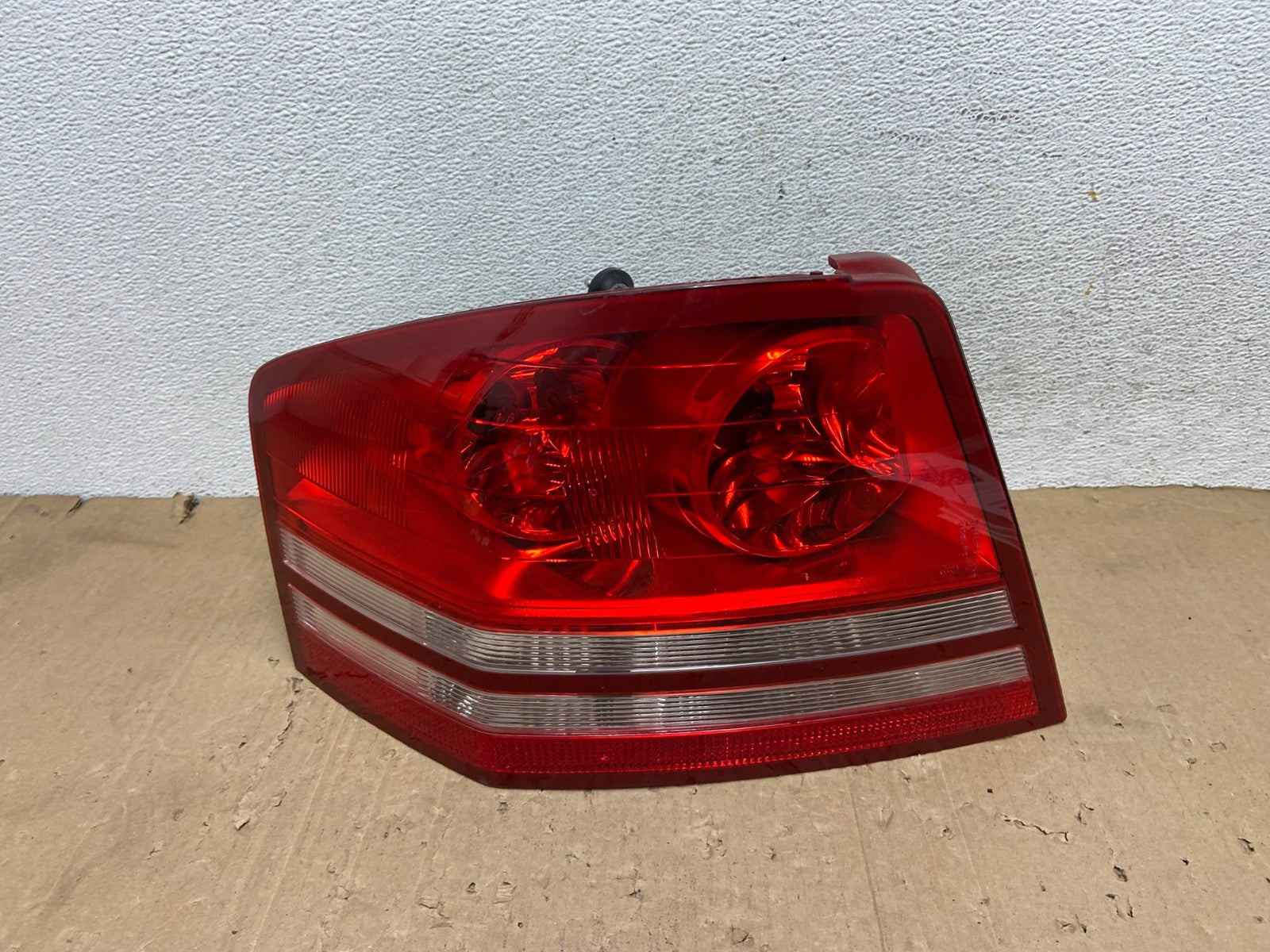 2008 2009 2010 Dodge Avenger Left Driver Lh Side Tail Light AE9263 LK0