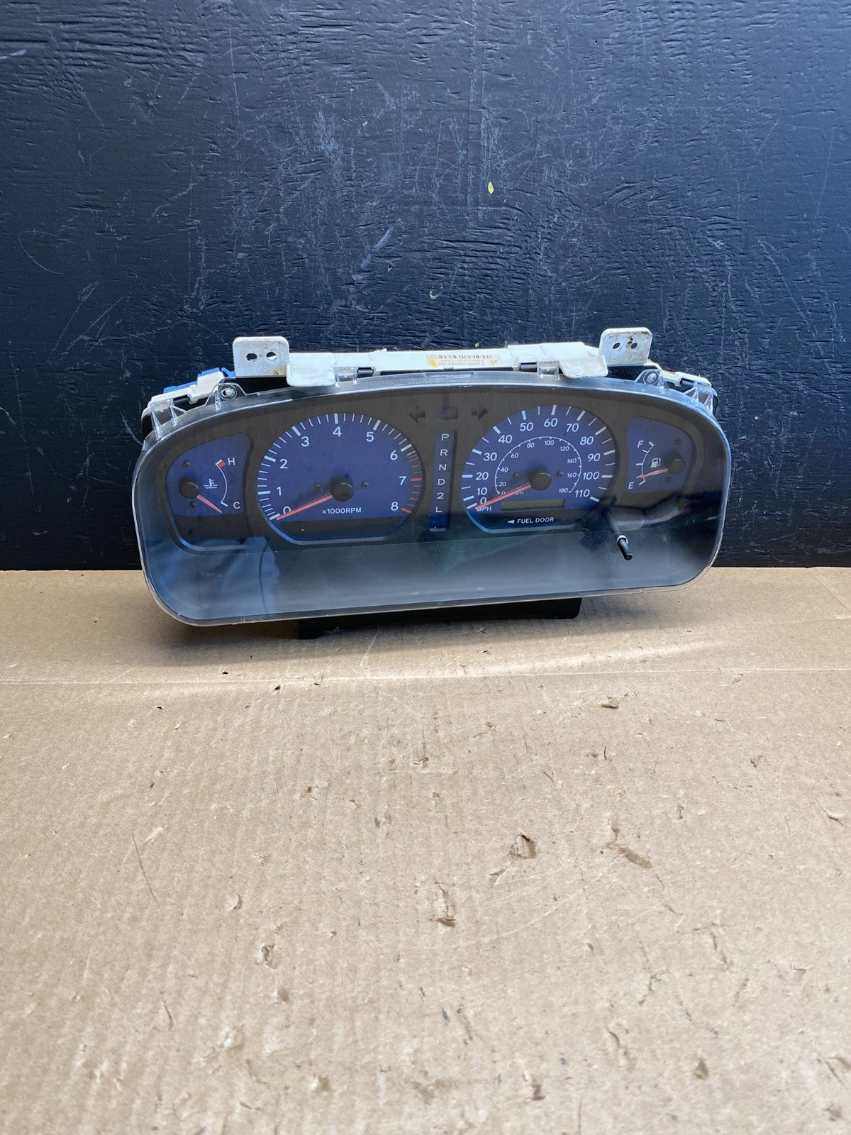 2001 2003 Toyota Sienna Speedometer Cluster Gauge AC6405 DG0