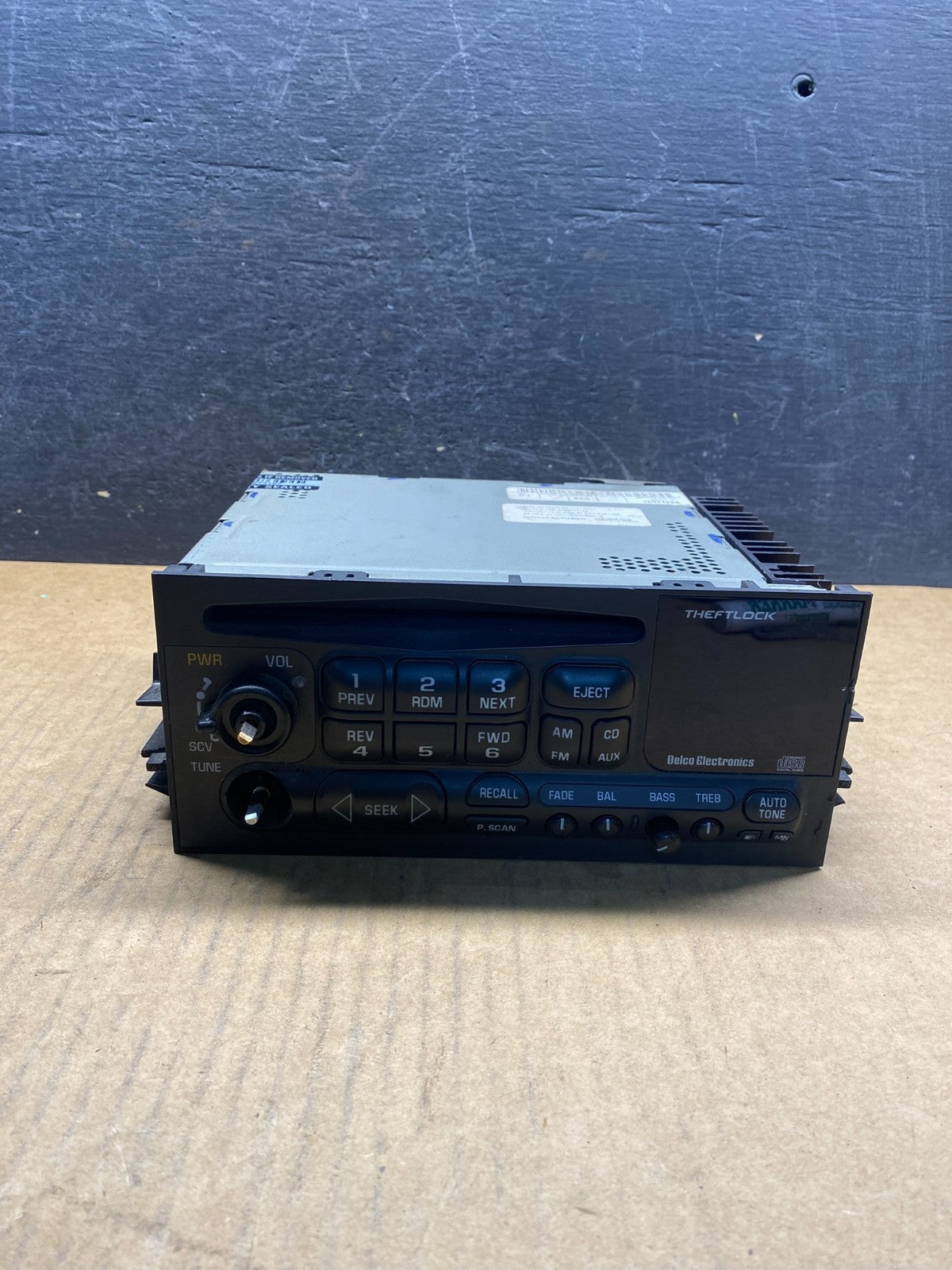 1995 to 2002 GMC Chevy Truck Yukon Silverado AM FM Radio ah4987 DG0
