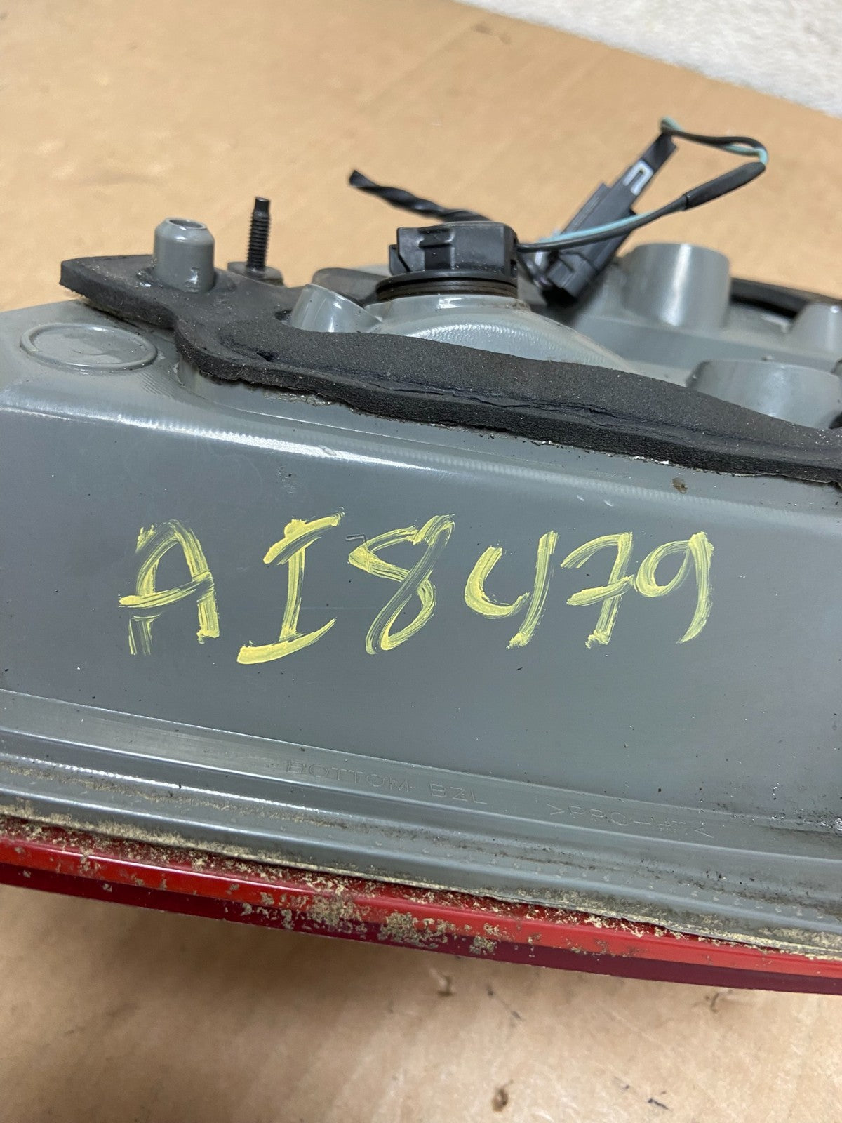 2013 to 2018 Ford Taurus Left Driver Lh Side Tail Light Inner AI8479 LK5