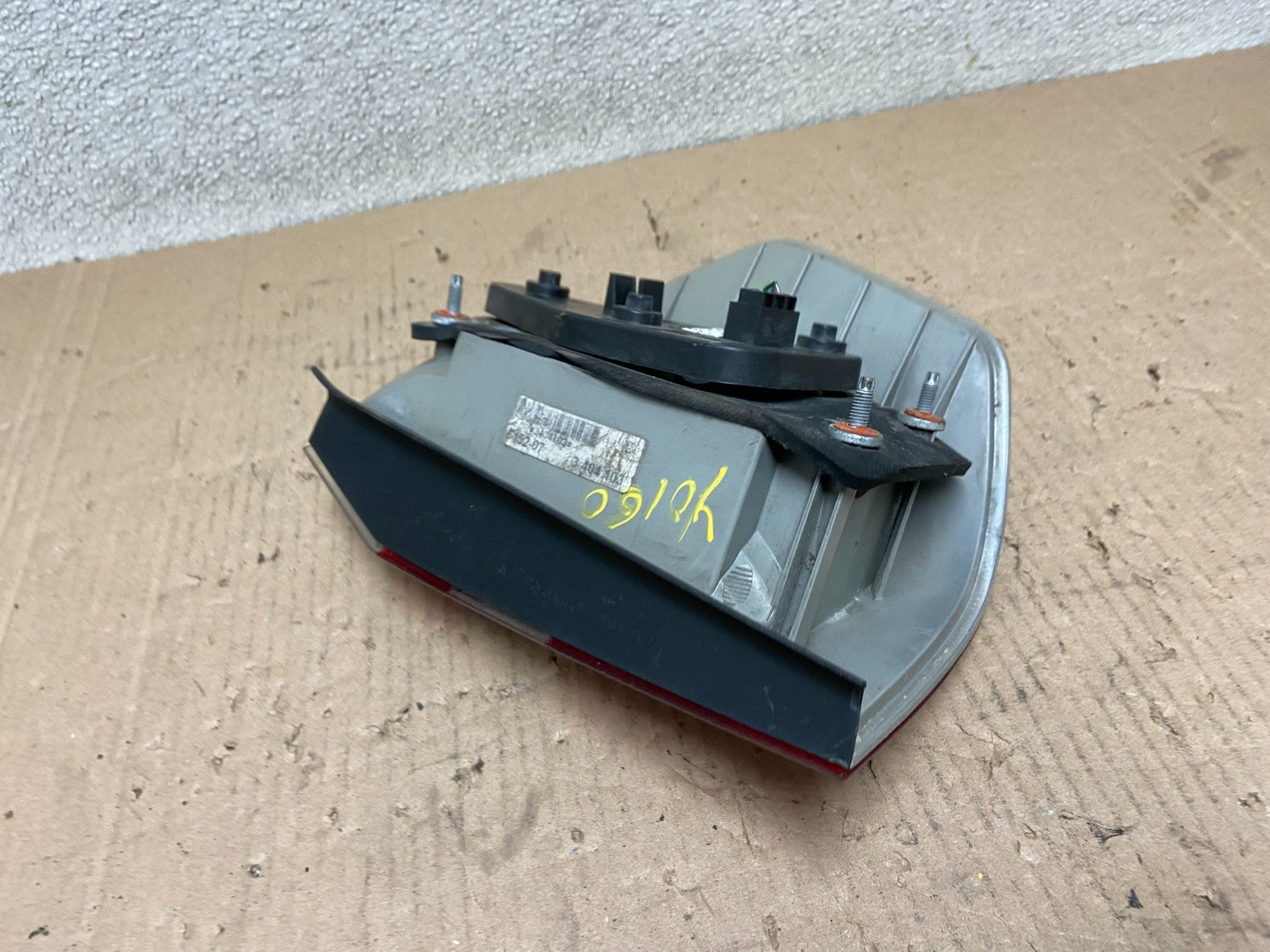 2004 2005 2006 Bmw X3 Left Driver Lh Side Tail Light OEM Y0160 DW6