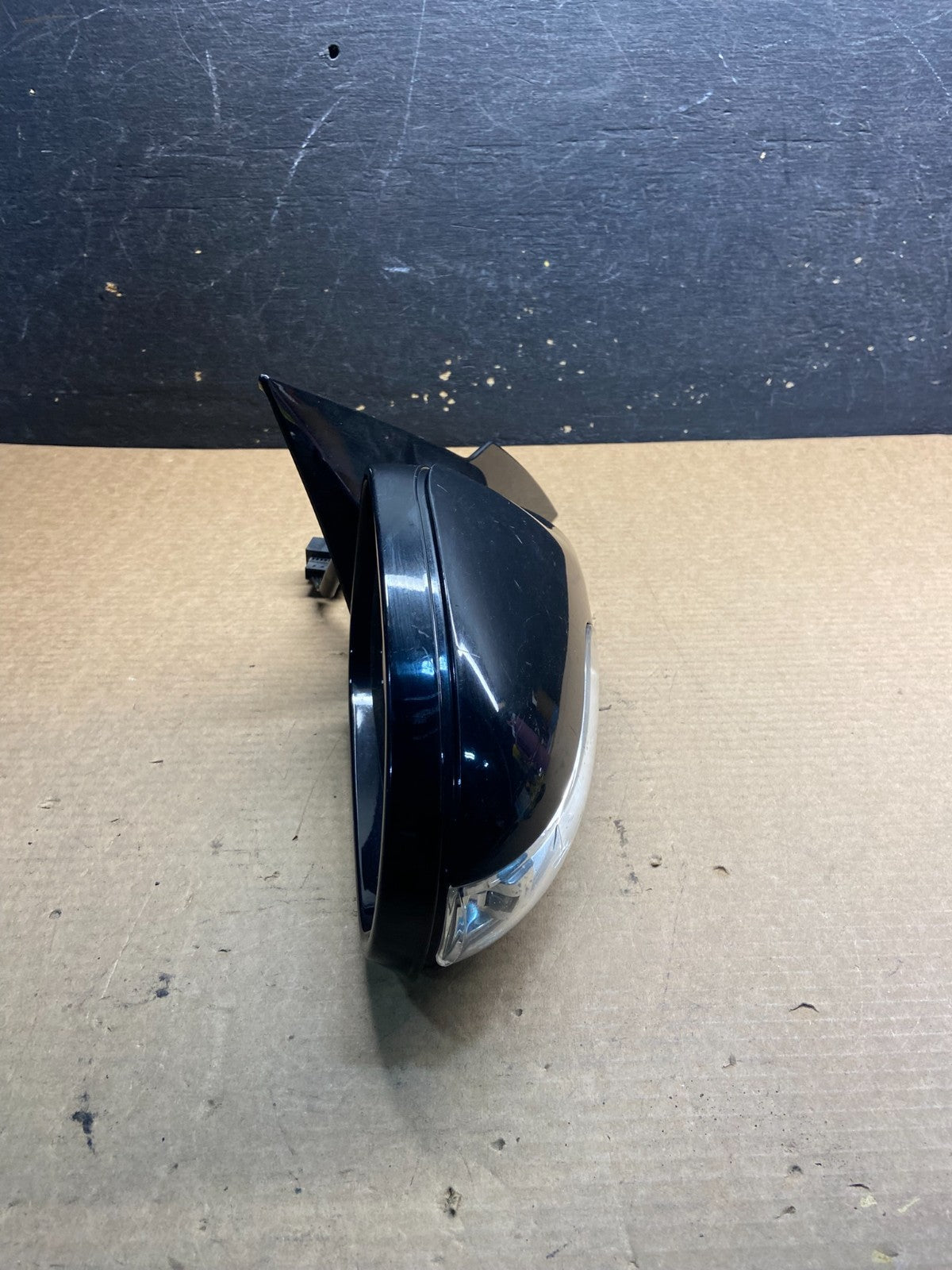 2003 to 2009 Mercedes CLK320 Right Passenger View Door Mirror Oem  Z9144 DG11