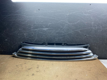 2011 to 2013 Mini Cooper Clubman Front Bumper Center Grille Grill L3908 DG0