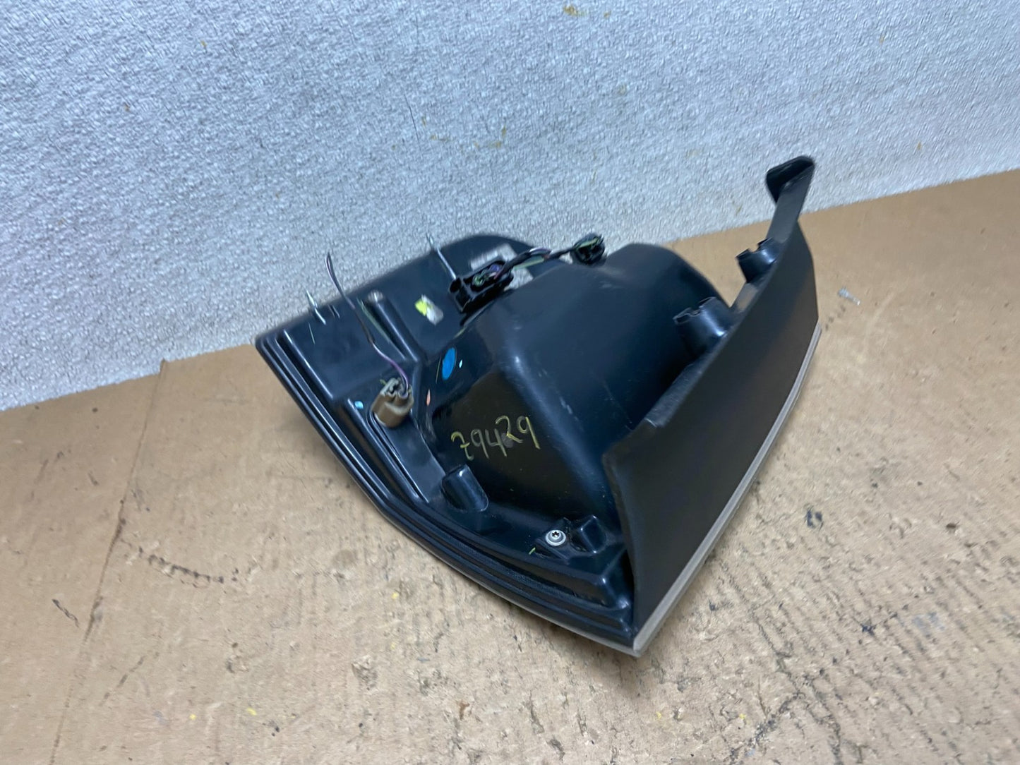 2007 to 2010 Ford Edge Tail light Right Passenger Rh Side Oem Z9429 DW4