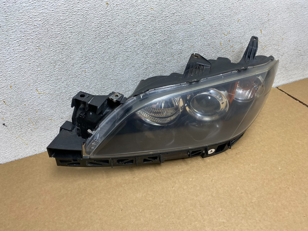 2004 to 2009 Mazda 3 Sedan Left Driver LH Side Headlight AI2575 DW2