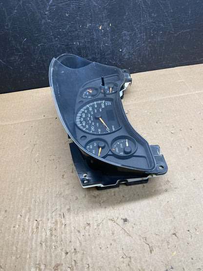 2004 to 2007 Chevrolet Express Speedometer Cluster Gauge AC6683 DG1