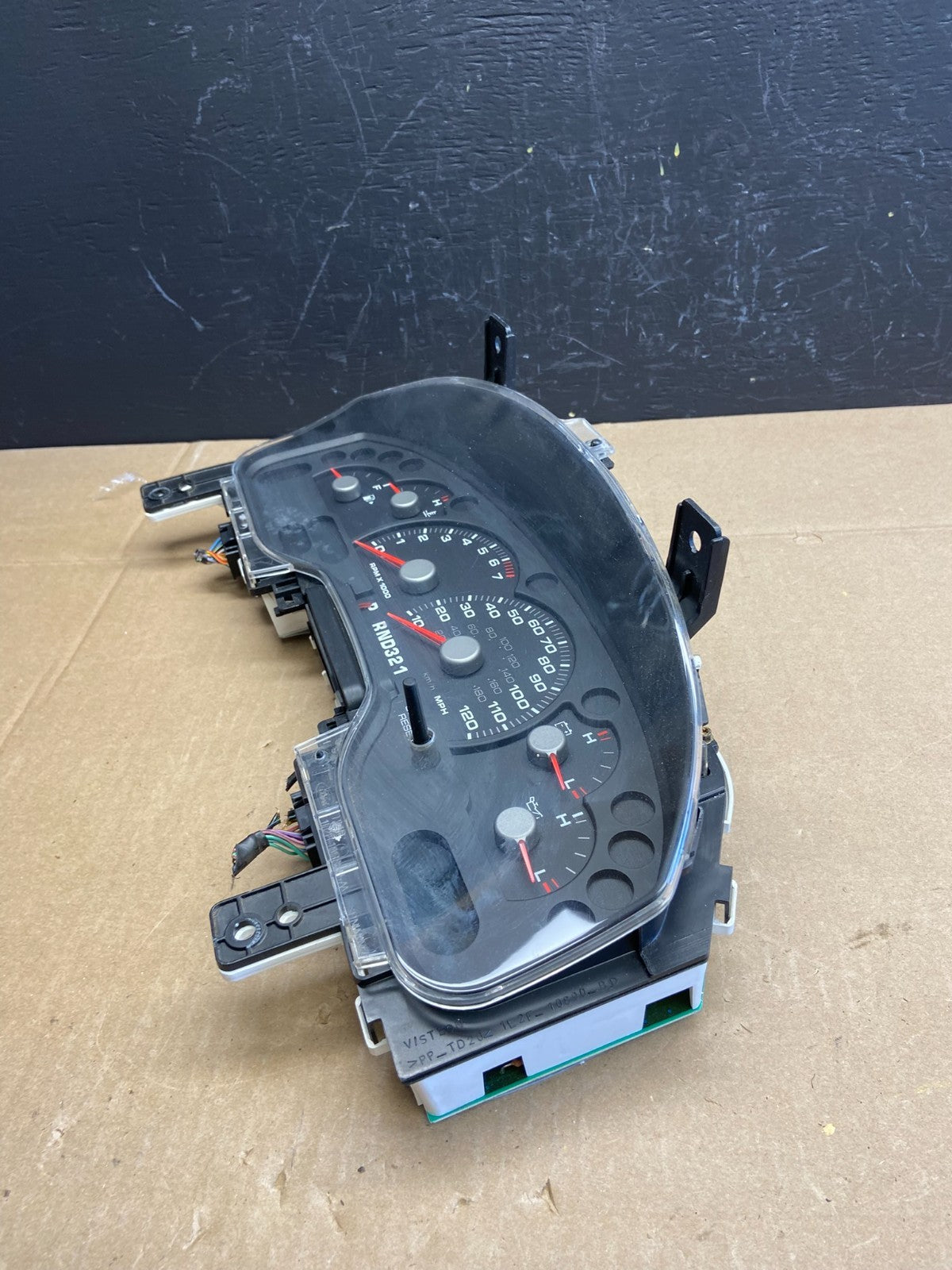 2004 2005 Ford Explorer Speedometer Cluster Gauge Oem AB9214 DG3