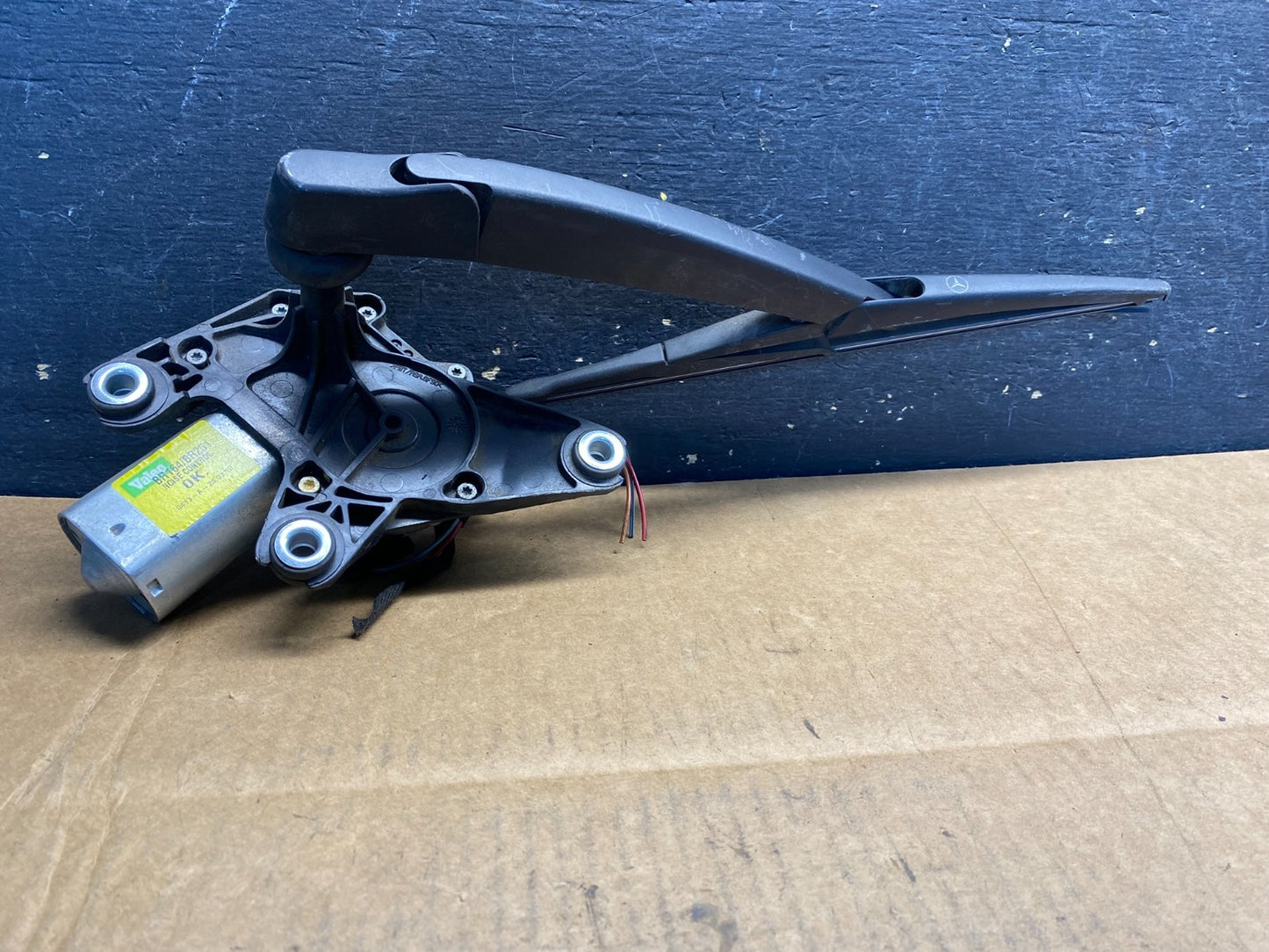 2006-2013 Mercedes GL450 ML500 R550 Rear Glass Windshield Wiper Motor AB3731 DG0