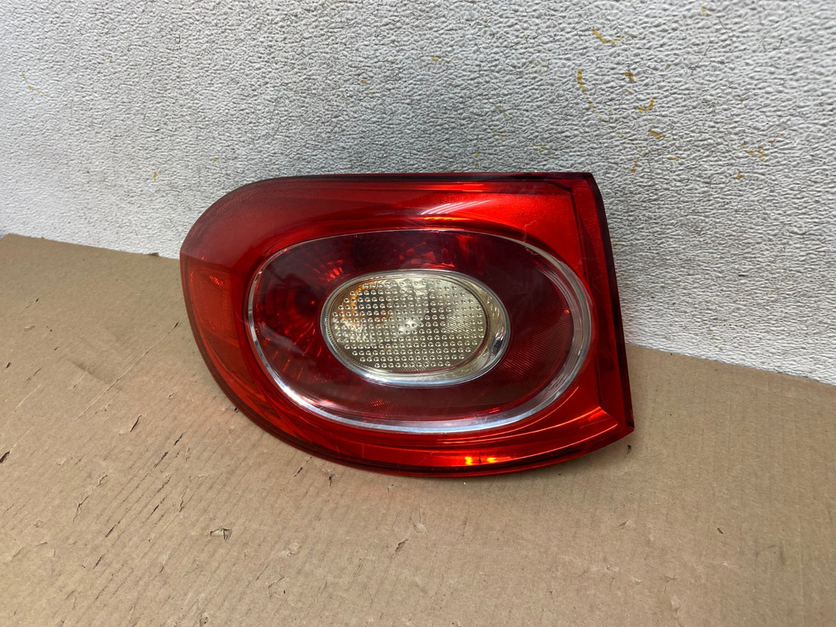 2009 to 2011 Volkswagen Tiguan Left Driver Side Tail Light AH5777 LK2