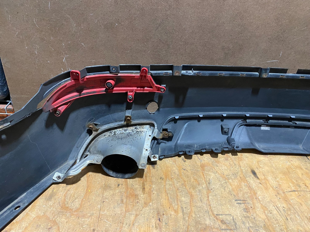 2013 to 2016 Hyundai Santa Fe XL Bumper Cover w/ Park Sensor U6234 PS13