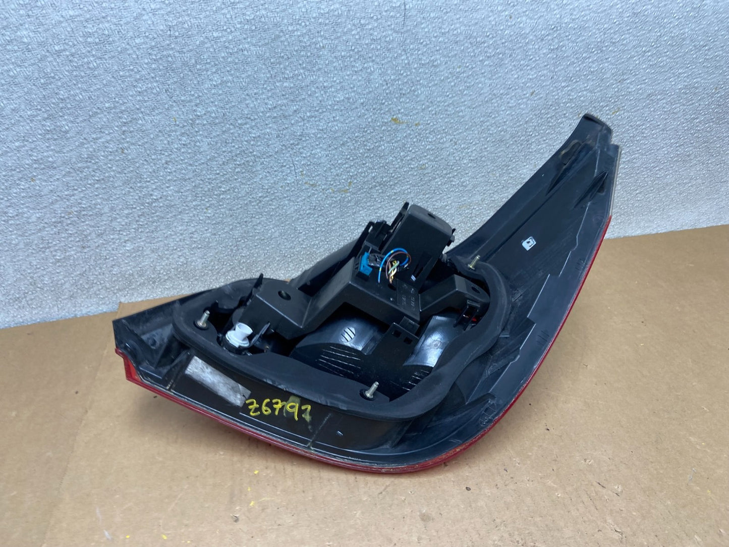 2004 -  2007 BMW 5 Series E60 Left Driver LH Side Tail Light OEM Z6792 DW6