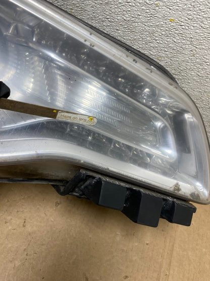 2011 to 2014 Chrysler 300 Right Passenger RH Halogen Headlight OEM W8488 DW5