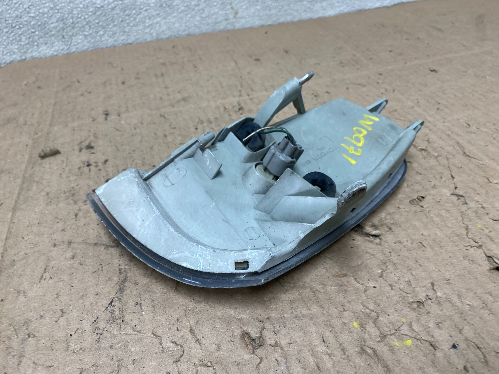 1992 to 1994 Toyota Camry Left Driver LH Side Turn Signal Oem W0971 DW6