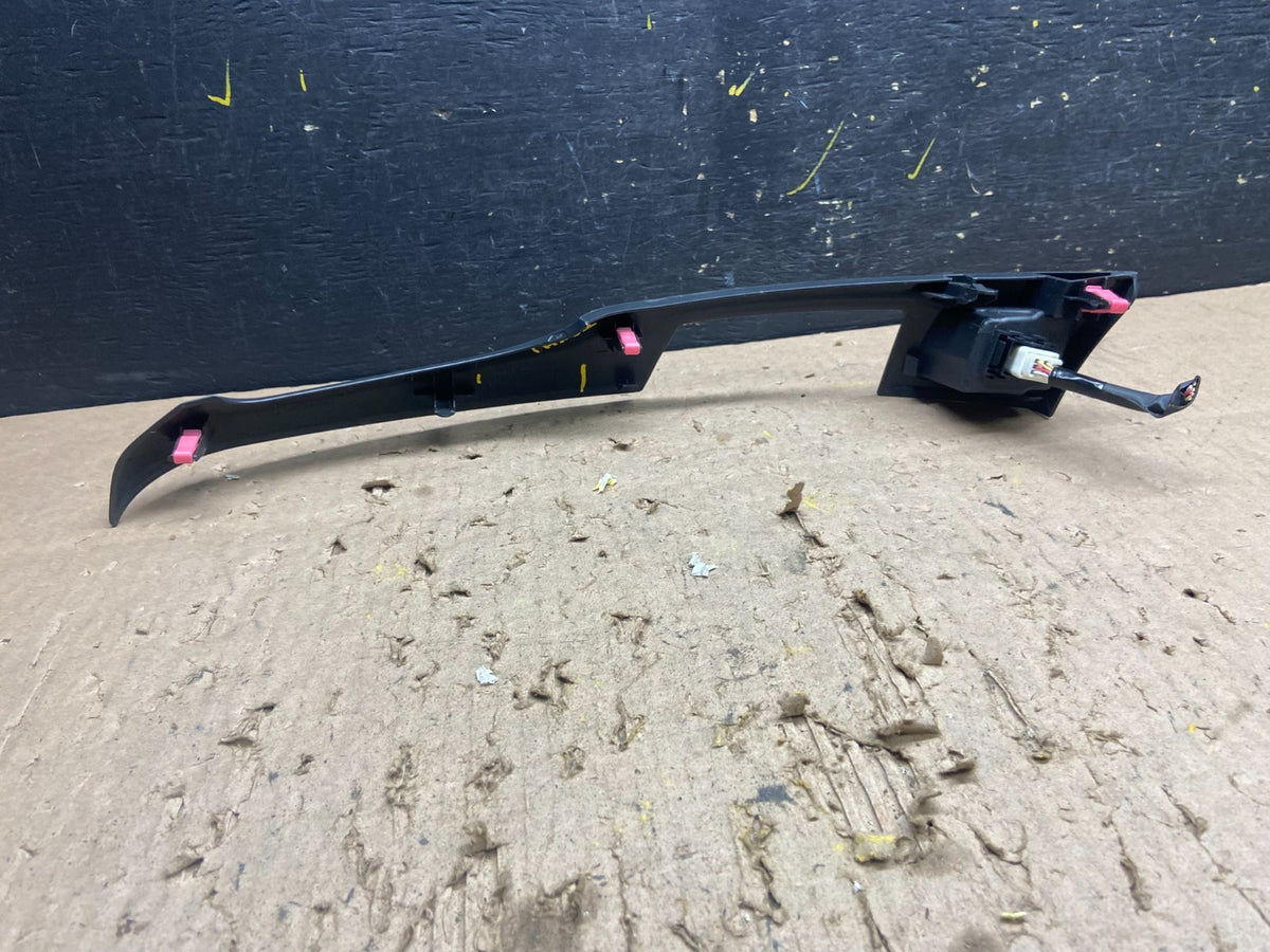 2007- 2011 Toyota Yaris HB Right Passenger Trim Bezel Panel Center Dash T8841 DG3