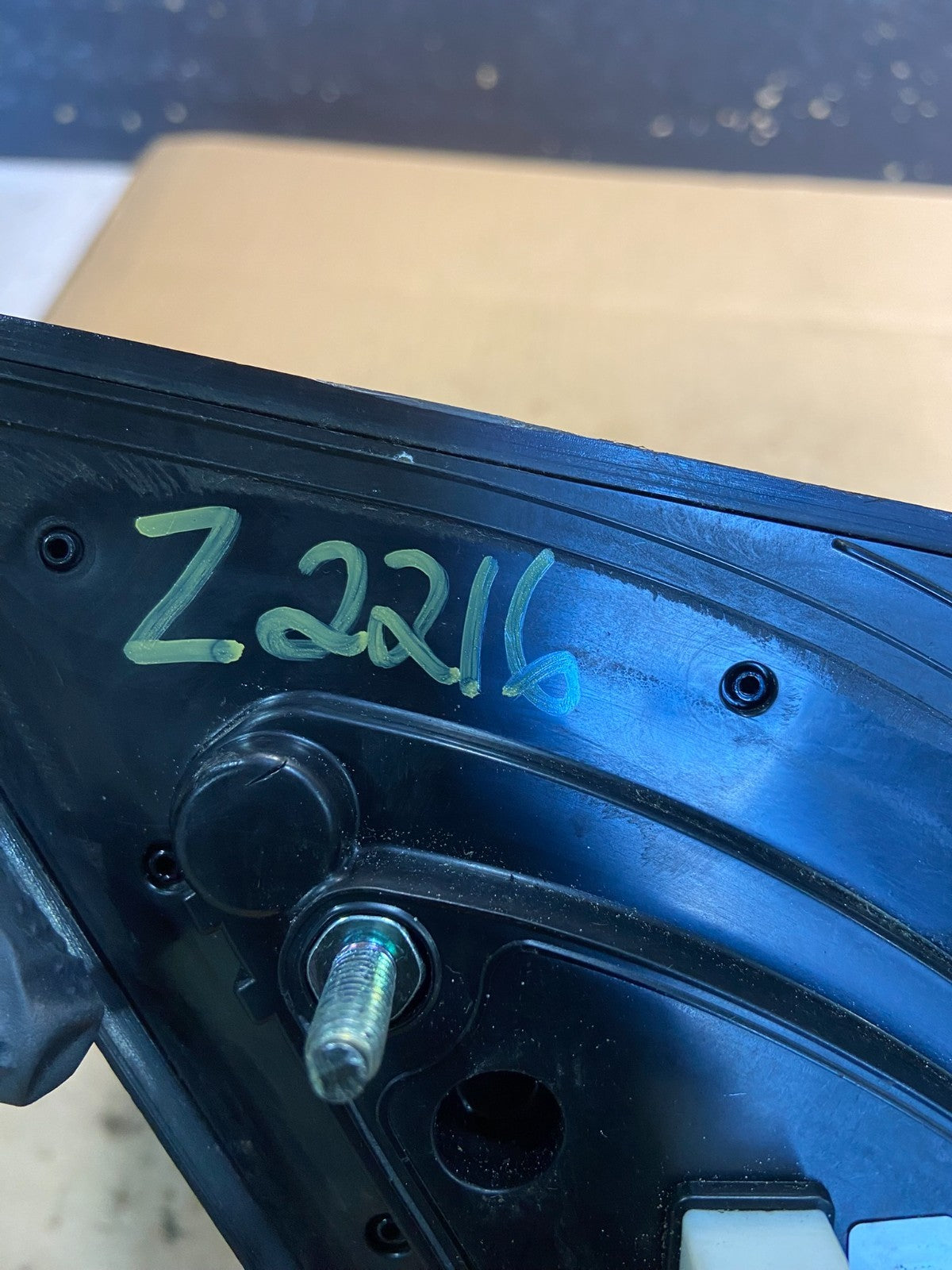 2011-2015 Hyundai Elantra Left Driver View Door Mirror OEM Z2216 MS10