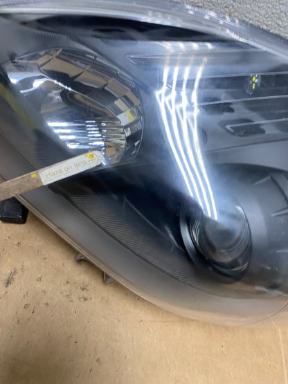 2010 - 2011 Toyota Prius Left+Right Halogen Headlights Aftermarket X5149 DW7