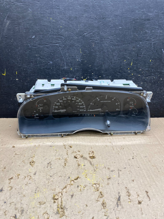 1999 to 2002 Lincoln Navigator Speedometer Instrument Gauge Cluster U5532 DG0