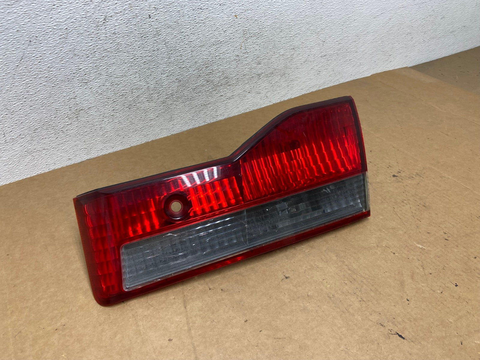 2001 to 2002 Honda Accord Sedan Right Passenger Inner Tail Light AE3101 LK2