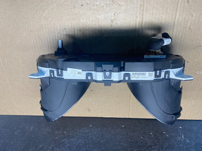 2017 to 2018 Kia Sedona Speedometer Cluster Gauge AG3778 DG3
