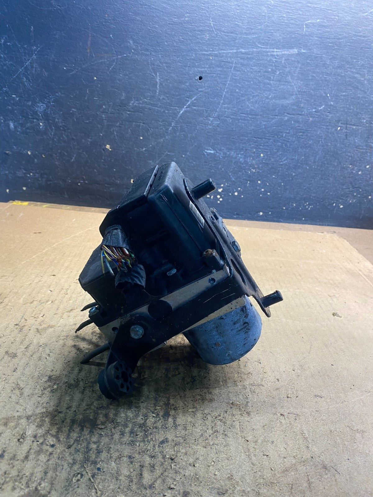 2012-2013 BMW 328i 325i F30 ABS Anti Lock Brake Pump 3451 6762113 z2436 DG1