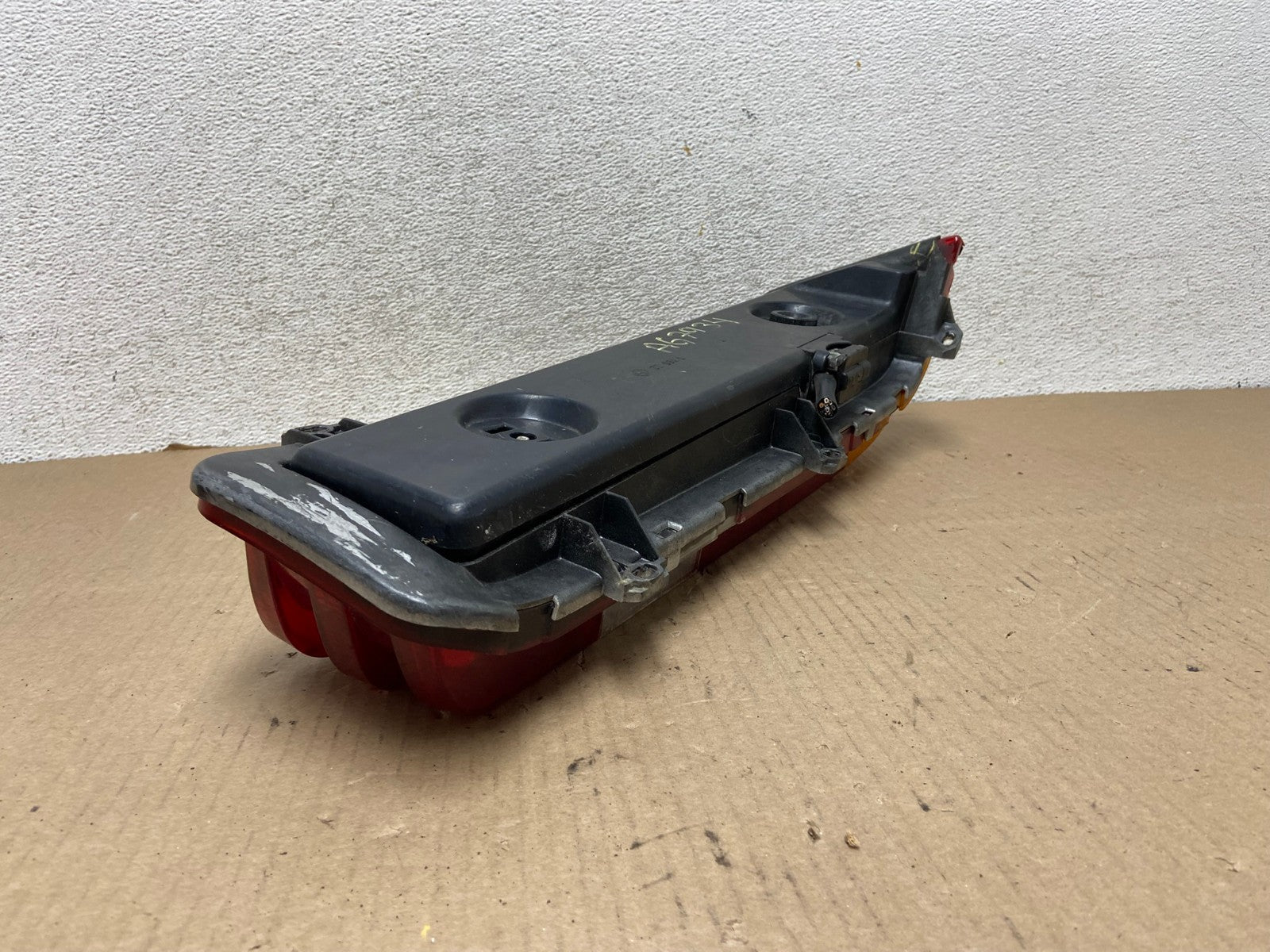 1977-1985 Mercedes-Benz W123 240D Left Driver LH Side Tail Light AG7934 LK8
