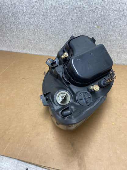 2007 to 2013 Mercedes Sprinter Headlight Left Driver Side Halogen Oem X3857 DW10
