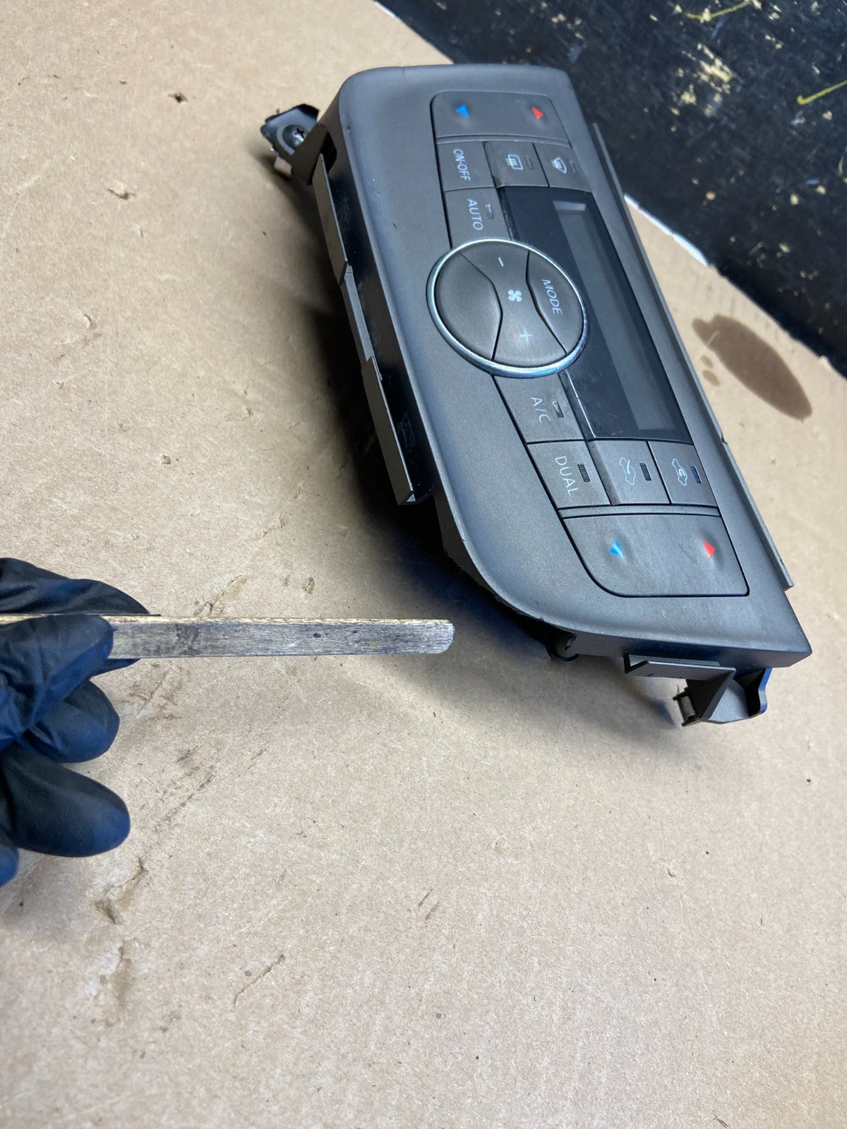 2013 2014 Nissan Sentra AC Heater Temperature Climate Control OEM AB1950 DG3