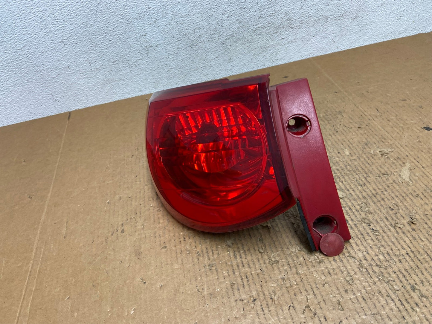2009 2010 2011 2012 Chevrolet Traverse Left Driver LH Tail Light AE2724 LK1