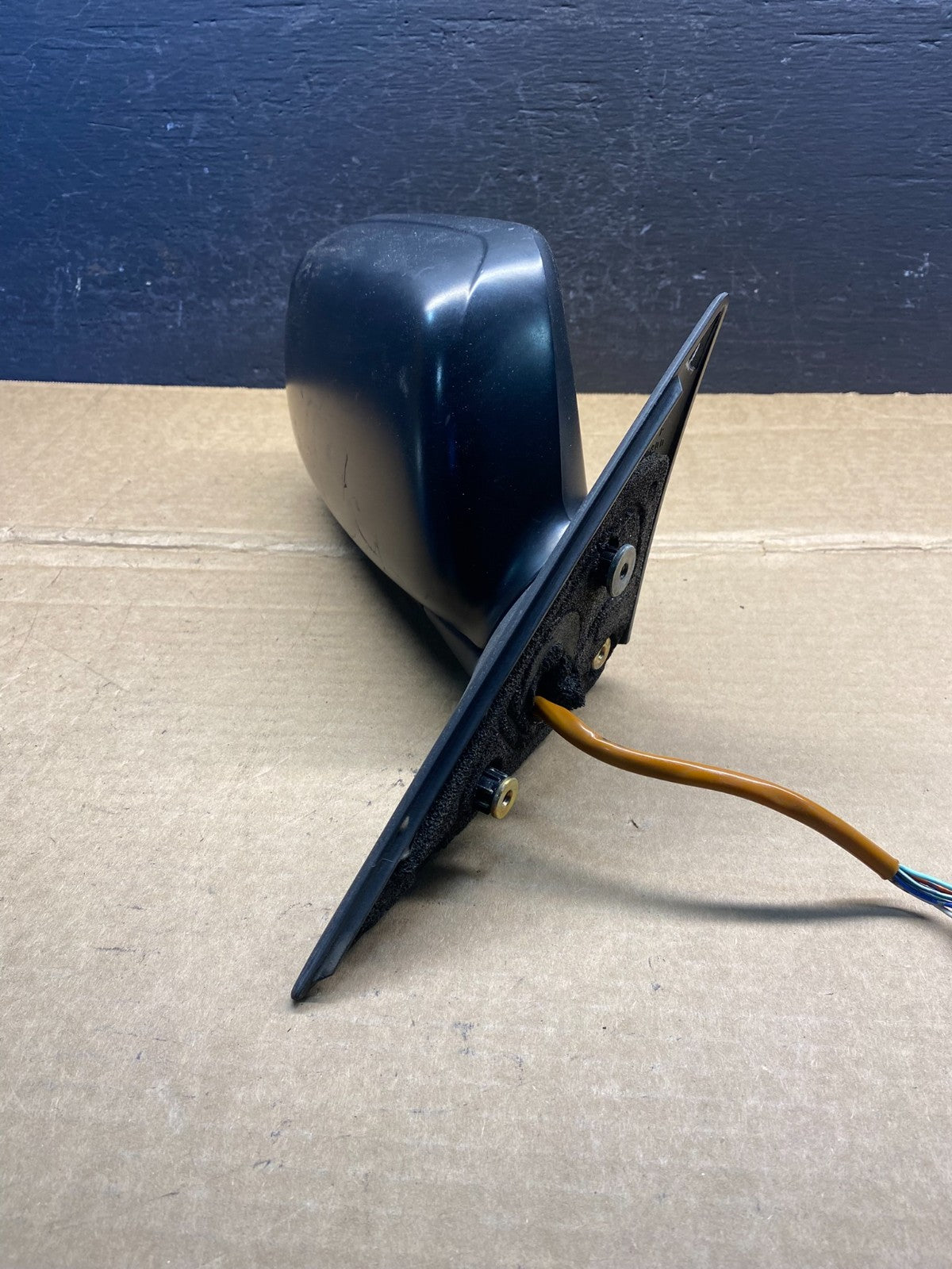2000 to 2004 Subaru Legacy Right Passenger RH Door Mirror AD3337 DG2