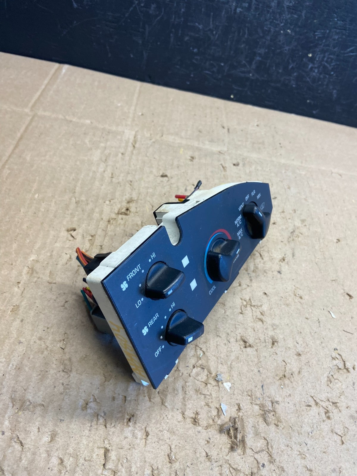 1997-2014 Ford Van Econoline E150 E250 Heater Climate Fan Control AB9804 DG1