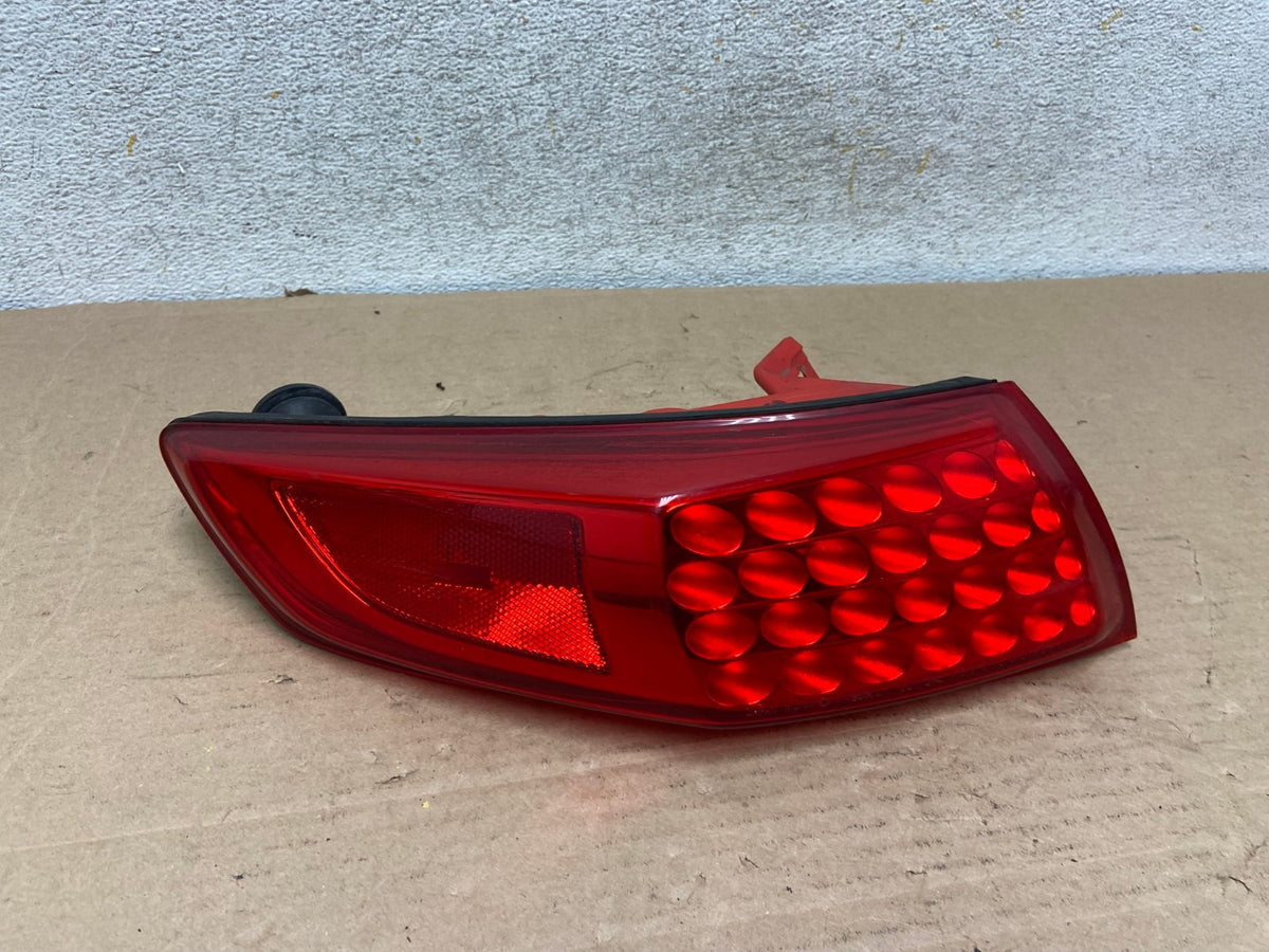 2003-2008 Infiniti FX35 FX45 Driver Left LH Side Tail Light AH9457 LK0