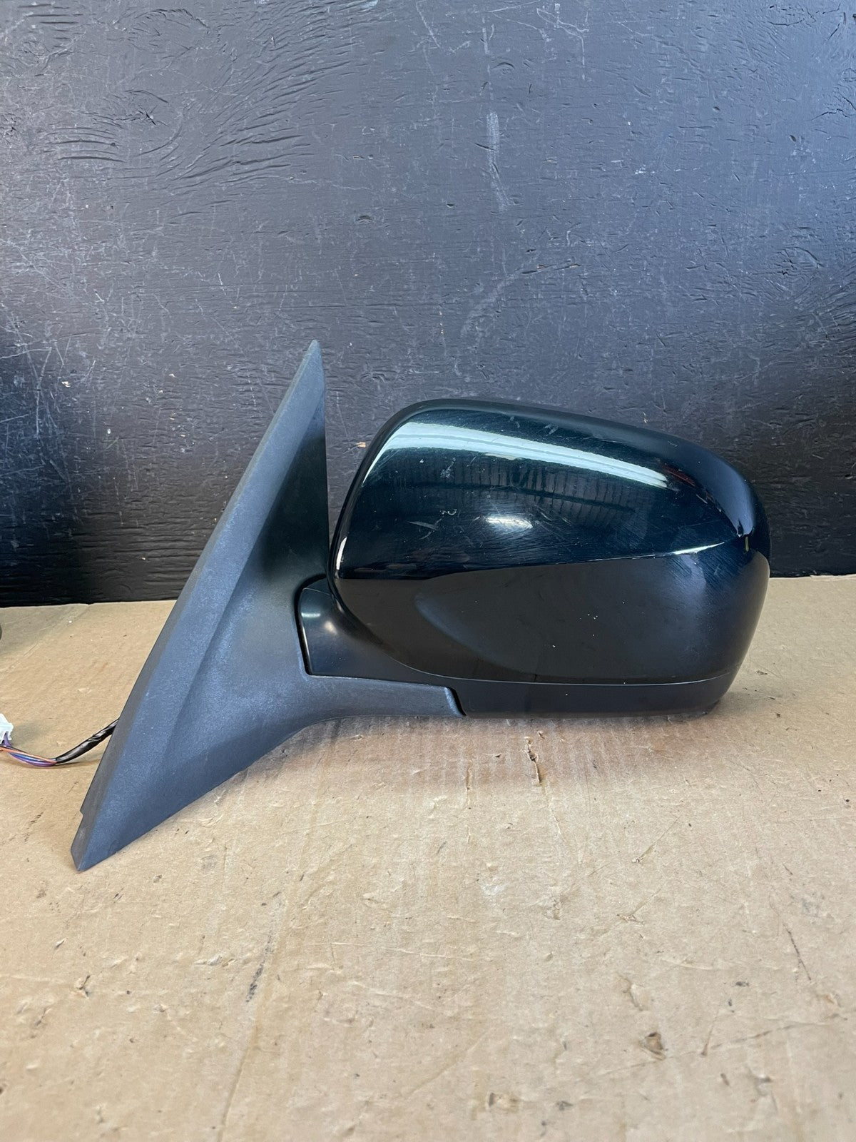 2009 to 2010 Subaru Forester Left Driver Side View Power Door Mirror AD5893 DW0