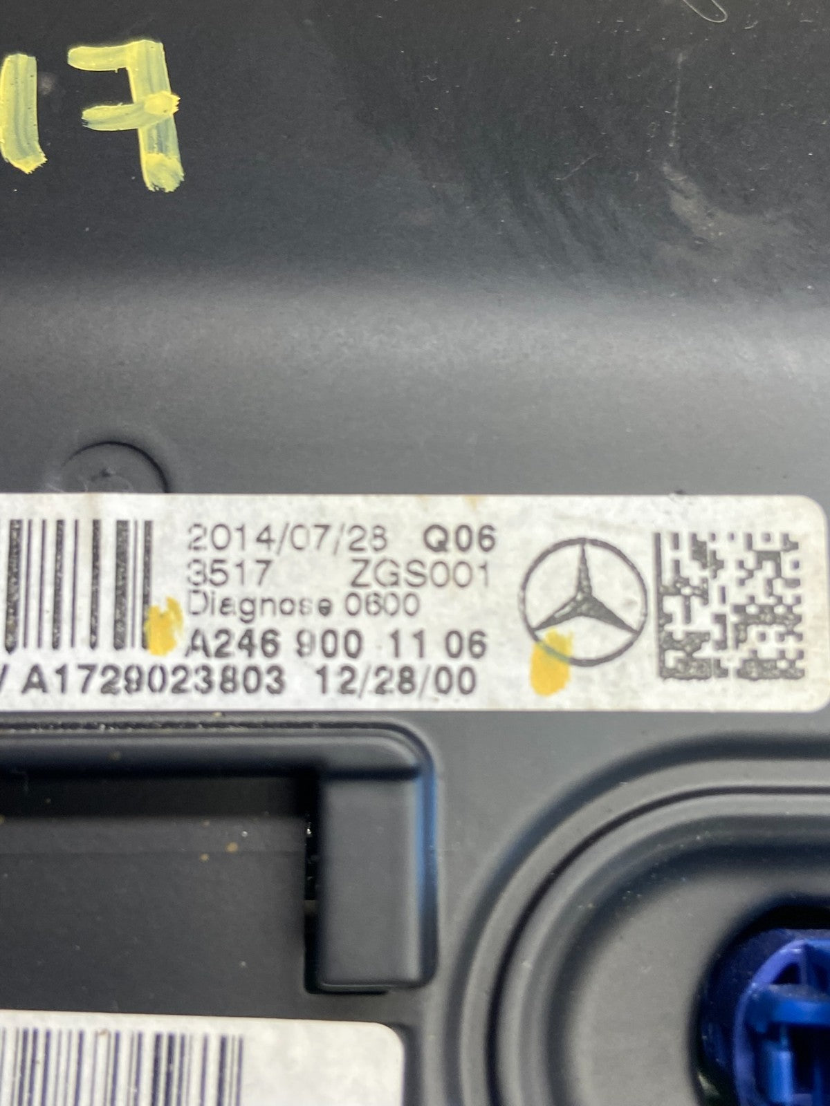 2014 - 2016 Mercedes CLA250 Navigation Information Display Screen AE4147 DG6