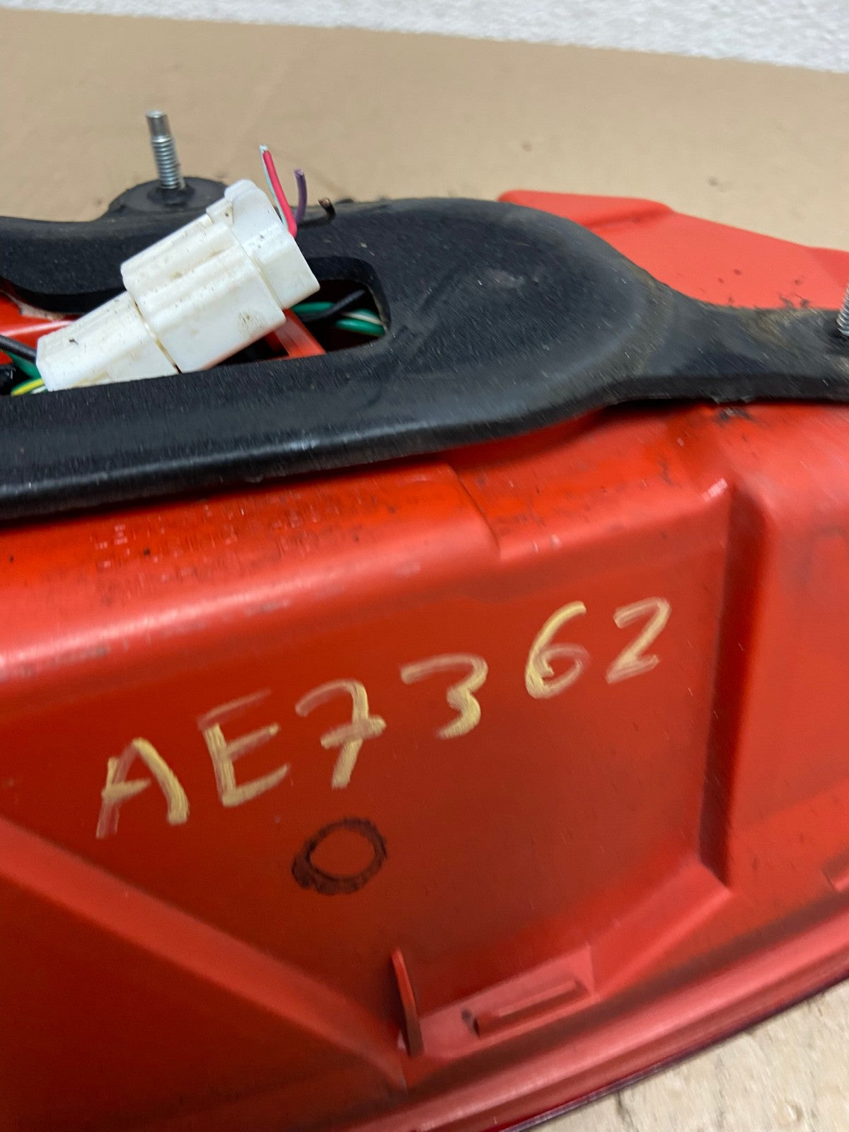 2007 to 2013 Infiniti G35 G37 Sedan Right Passenger Rh Tail Light AE7362 LK5