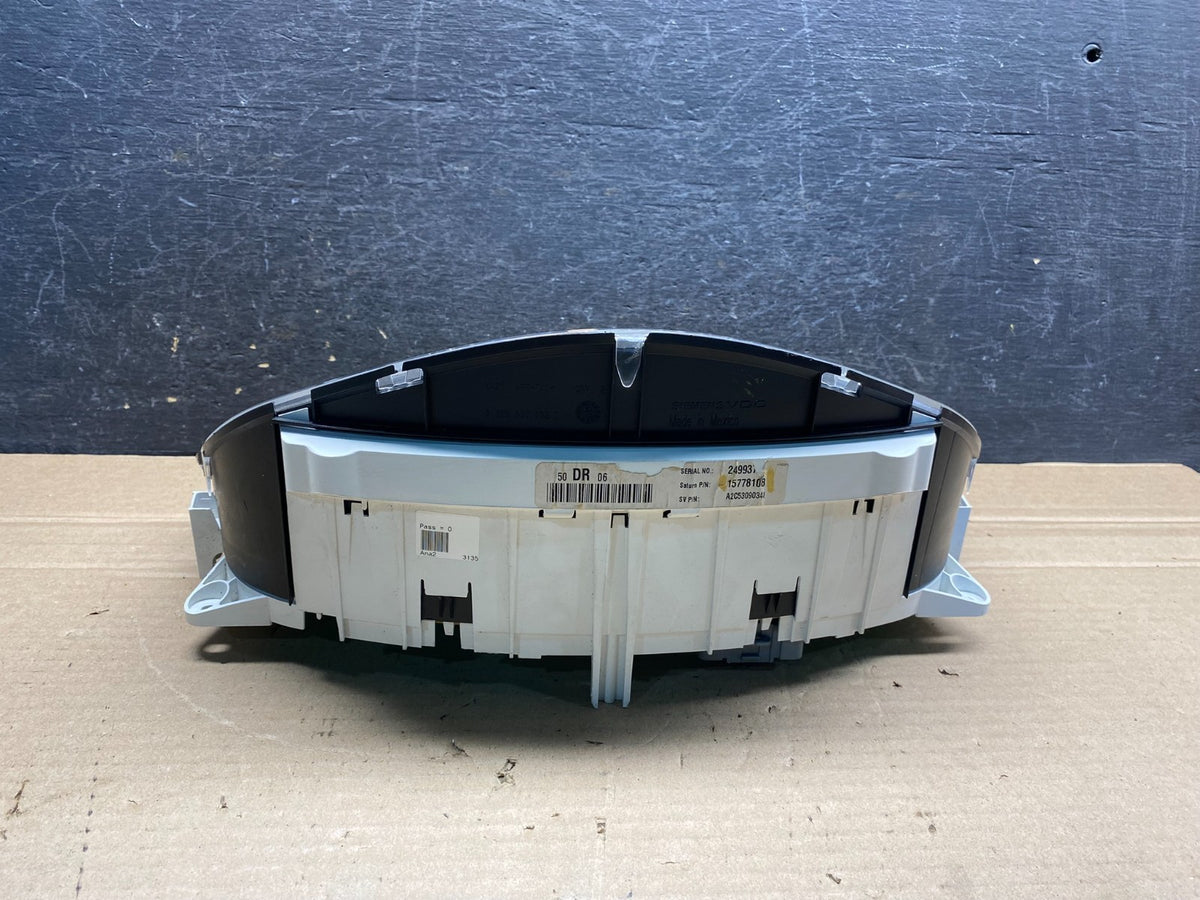 2006 Pontiac Torrent Speedometer Cluster Gauge AH7526 DG3