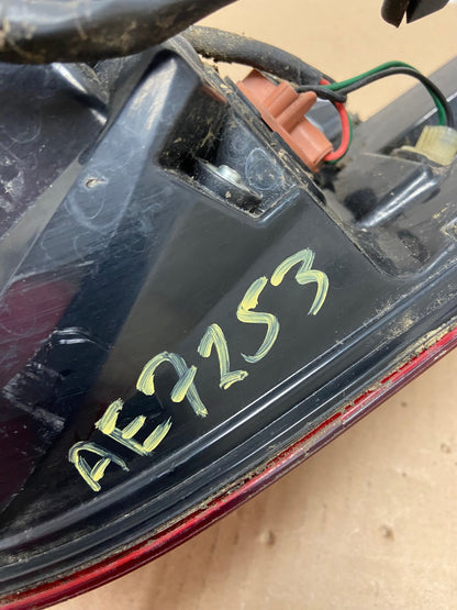 2014 2015 2016 Hyundai Elantra Sedan Left Driver LH Tail Light AE7253 LK7