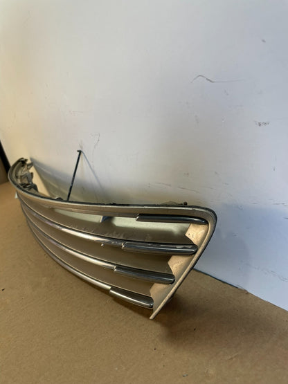 2002 to 2004 Lexus ES330 ES300 Front Upper Grill Grille AH0331 DG1
