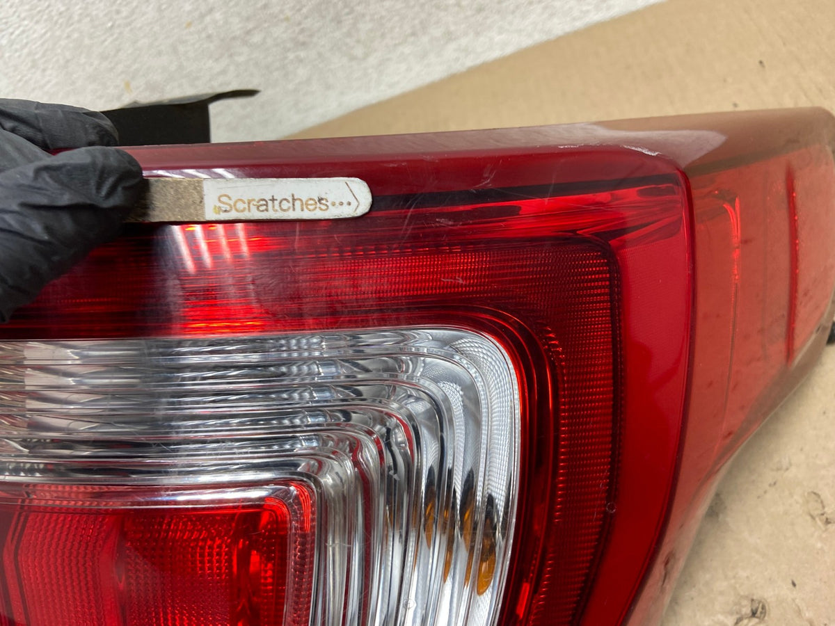2016 -2019 Ford Explorer Right Passenger Side Rh Tail light AH5891 LK3