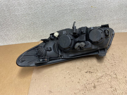 2007 2008 2009 2010 Hyundai Elantra Right Passenger Side Headlight OEM Z6434 DW5