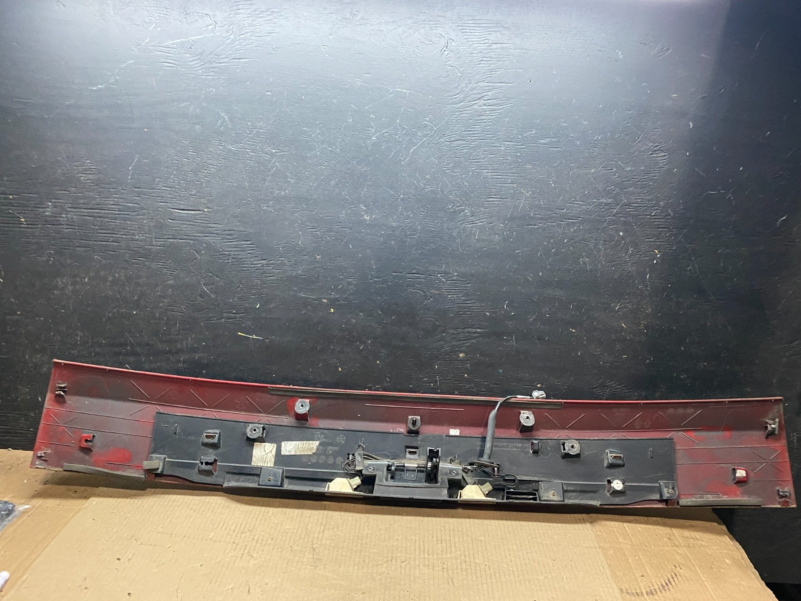 2011-2018 Dodge Grand Caravan Black Rear Tail Gate Trim Molding Panel U7531 DG10