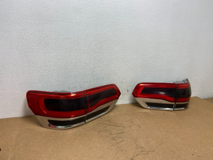 2014 - 2018 Jeep Grand Cherokee Left+Right Set Inner Tail Light AD6362 DG2