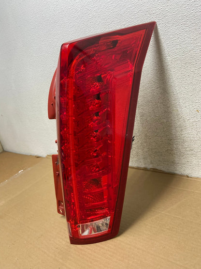 2010 to 2016 Cadillac Srx Right Passenger RH Side Tail Light AG9145 LK0