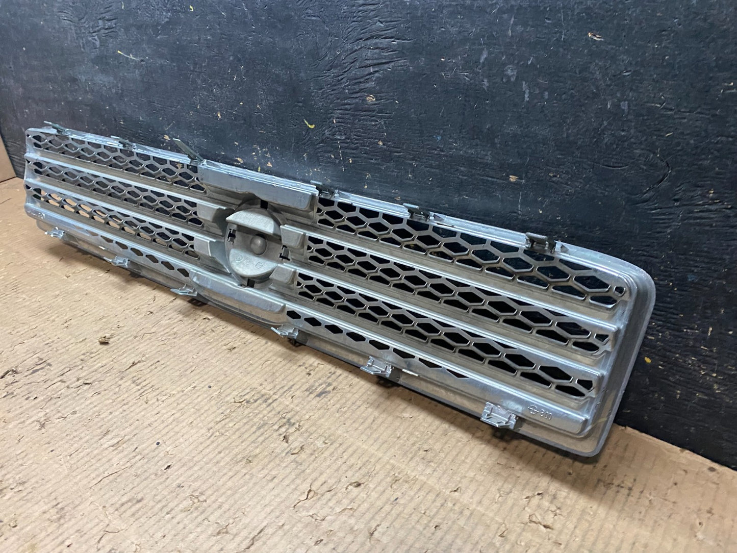 2009 to 2011 Nissan Maxima Front Upper Grill Grille Aftermarket Y6598 DG5