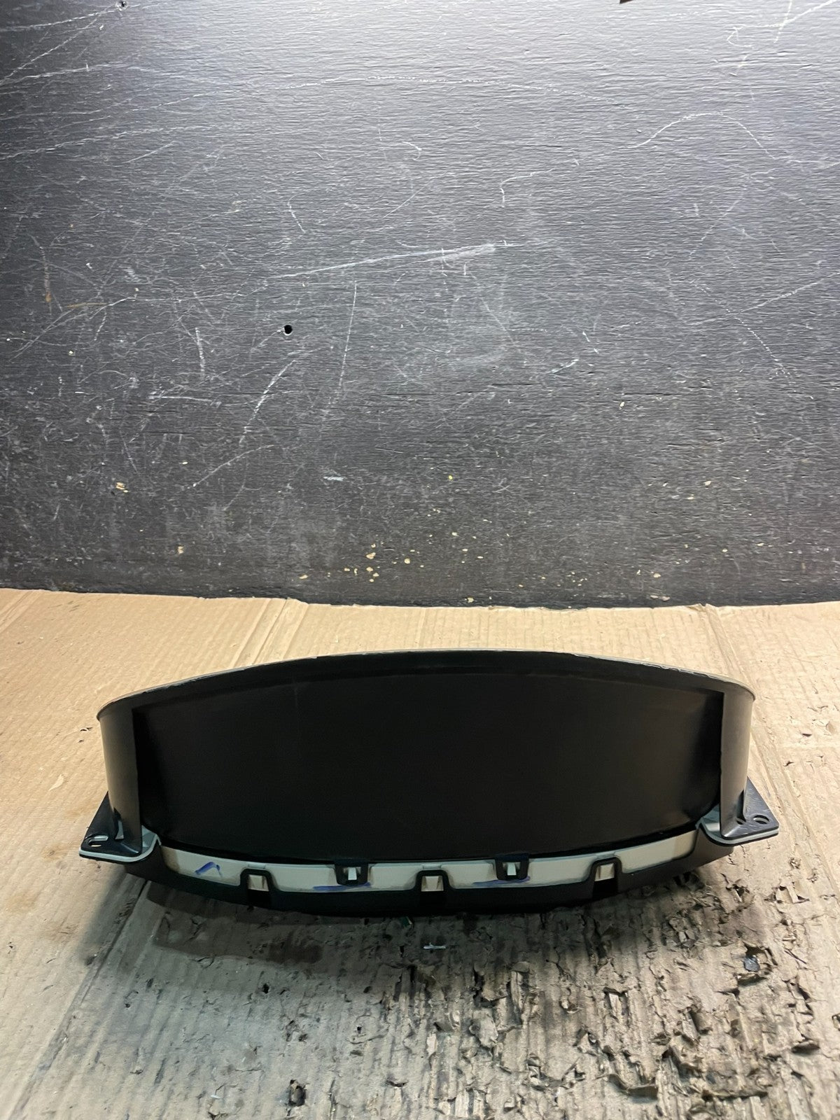 2008 to 2010 Chevrolet Express Speedometer Cluster Gauge X9844  DG7