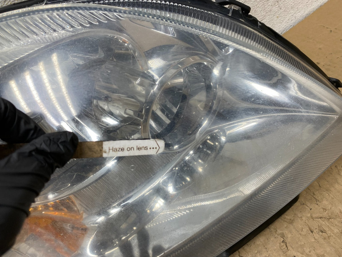 2005 to 2007 Ford Five Hundred Halogen Right Passenger Side Headlight AH2943 DW5