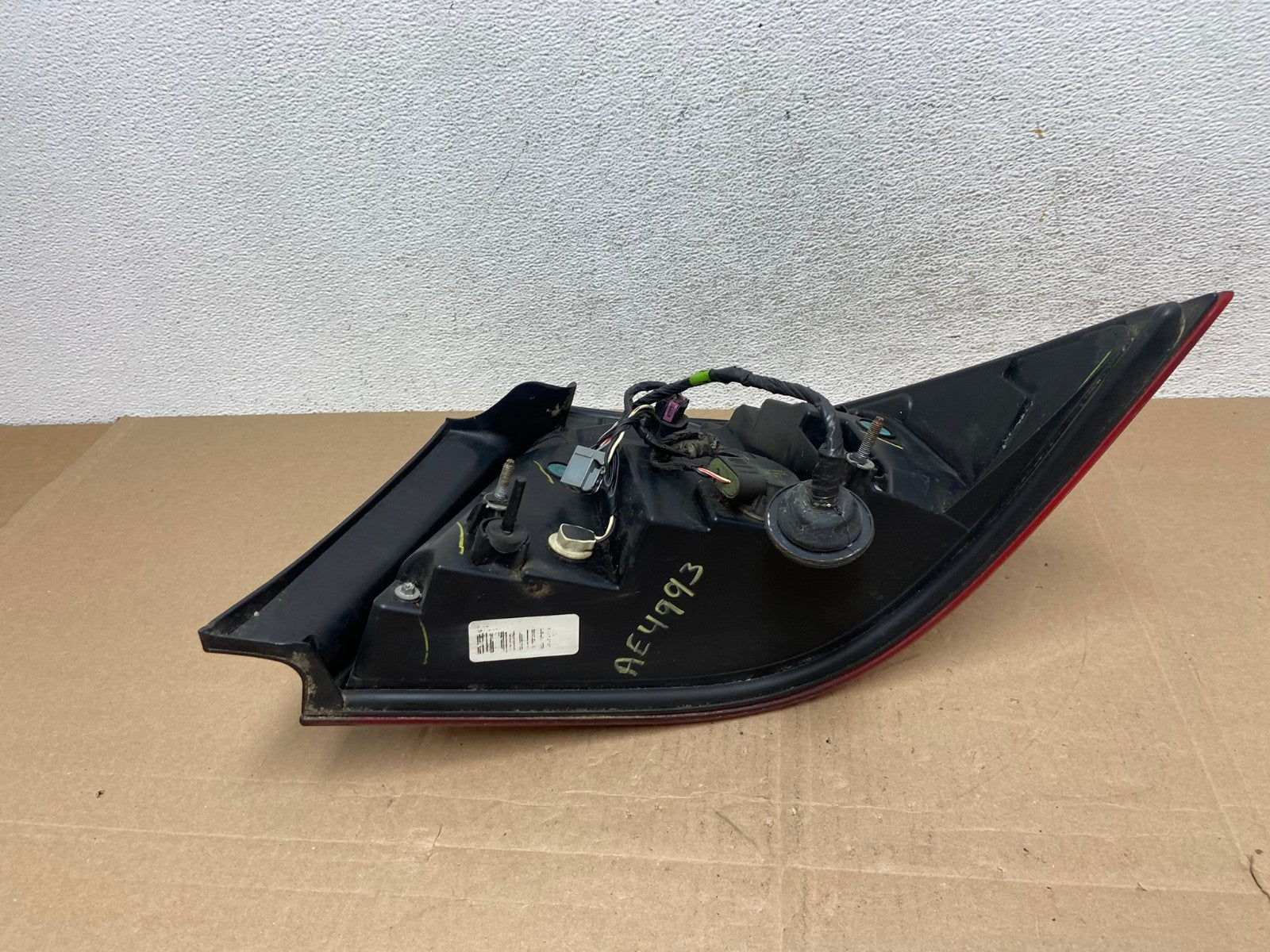 2005 to 2007 Mercury Montego Left Driver LH Side Tail Light AE4993 LK7