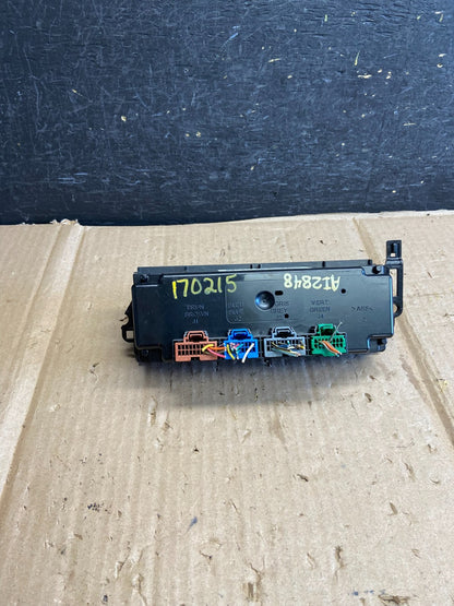 2012 to 2013 Chevrolet Avalanche 1500 Tahoe Climate Control A/C Panel AI2848 DW3